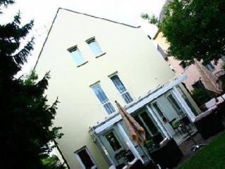 Aida Budget Hotel Hotel